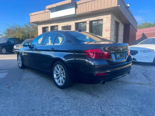 Сірий БМВ 5 Серія, об'ємом двигуна 3 л та пробігом 78 тис. км за 12700 $, фото 5 на Automoto.ua