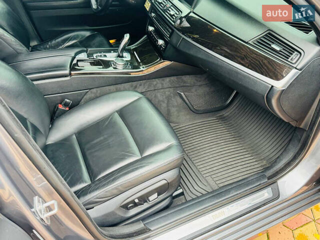 Сірий БМВ 5 Серія, об'ємом двигуна 2.98 л та пробігом 243 тис. км за 15500 $, фото 4 на Automoto.ua