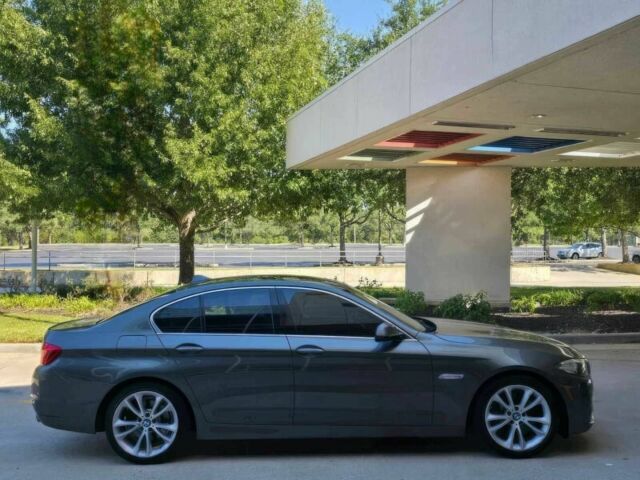 Серый БМВ 5 Серия, объемом двигателя 3 л и пробегом 80 тыс. км за 13400 $, фото 3 на Automoto.ua