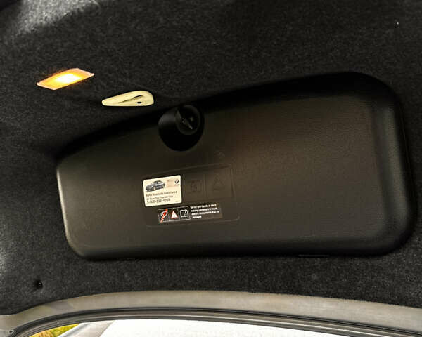 Серый БМВ 5 Серия, объемом двигателя 2 л и пробегом 365 тыс. км за 14350 $, фото 82 на Automoto.ua