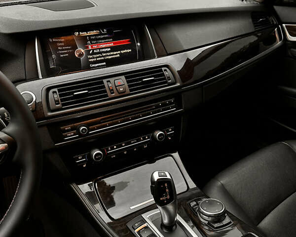 Серый БМВ 5 Серия, объемом двигателя 2 л и пробегом 365 тыс. км за 14350 $, фото 51 на Automoto.ua