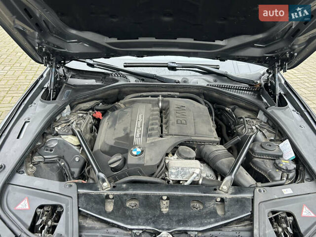 Серый БМВ 5 Серия, объемом двигателя 2.98 л и пробегом 101 тыс. км за 17750 $, фото 26 на Automoto.ua