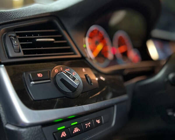 Сірий БМВ 5 Серія, об'ємом двигуна 2.98 л та пробігом 198 тис. км за 22500 $, фото 33 на Automoto.ua