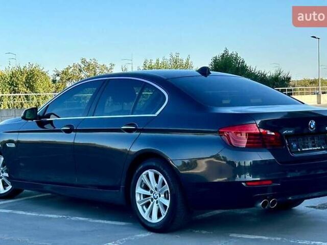 Серый БМВ 5 Серия, объемом двигателя 2 л и пробегом 143 тыс. км за 17500 $, фото 2 на Automoto.ua