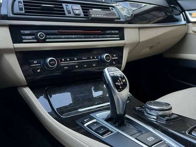 Сірий БМВ 5 Серія, об'ємом двигуна 2 л та пробігом 135 тис. км за 11600 $, фото 14 на Automoto.ua