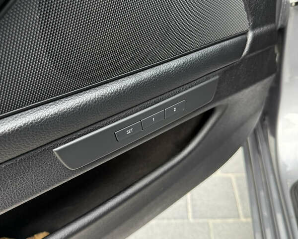 Серый БМВ 5 Серия, объемом двигателя 2 л и пробегом 287 тыс. км за 13300 $, фото 10 на Automoto.ua