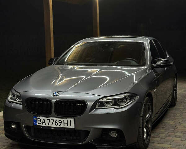 Сірий БМВ 5 Серія, об'ємом двигуна 2.98 л та пробігом 198 тис. км за 22500 $, фото 9 на Automoto.ua