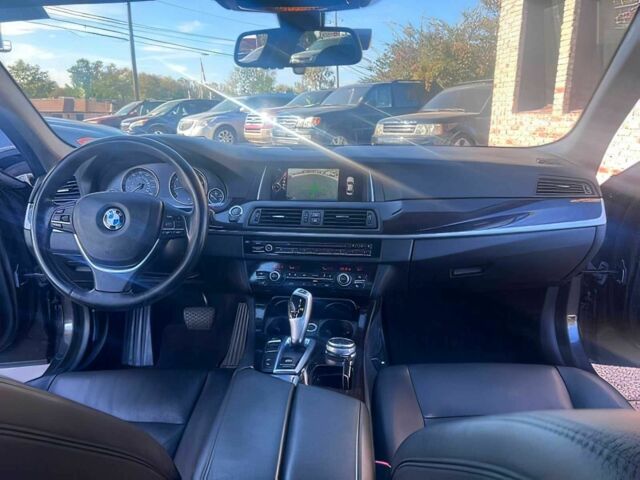 Сірий БМВ 5 Серія, об'ємом двигуна 3 л та пробігом 78 тис. км за 12700 $, фото 8 на Automoto.ua