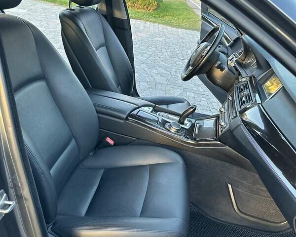 Сірий БМВ 5 Серія, об'ємом двигуна 3 л та пробігом 164 тис. км за 17000 $, фото 37 на Automoto.ua