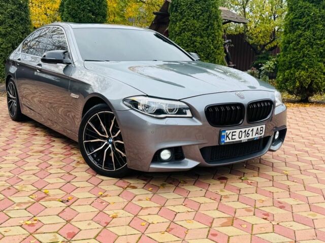 БМВ 5 Серія 2015 у Синельниковом на Automoto.ua Сірий БМВ 5 Серія, об'ємом двигуна 3 л та пробігом 243 тис. км за 15200 $, фото 3 на Automoto.ua
