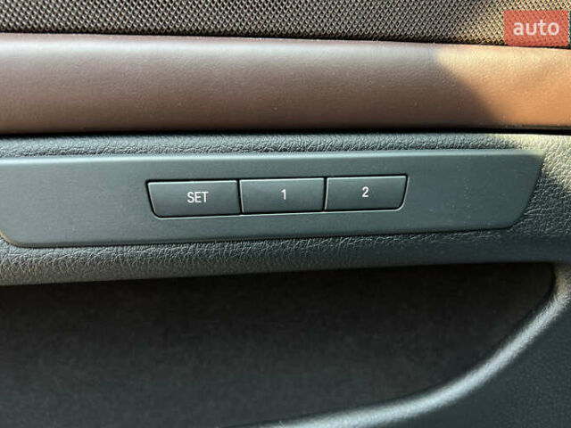 Сірий БМВ 5 Серія, об'ємом двигуна 3 л та пробігом 90 тис. км за 26999 $, фото 27 на Automoto.ua