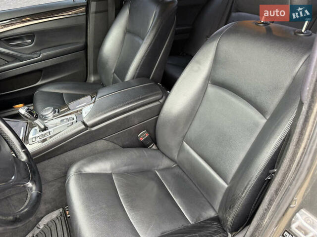 Серый БМВ 5 Серия, объемом двигателя 2.98 л и пробегом 157 тыс. км за 18900 $, фото 35 на Automoto.ua