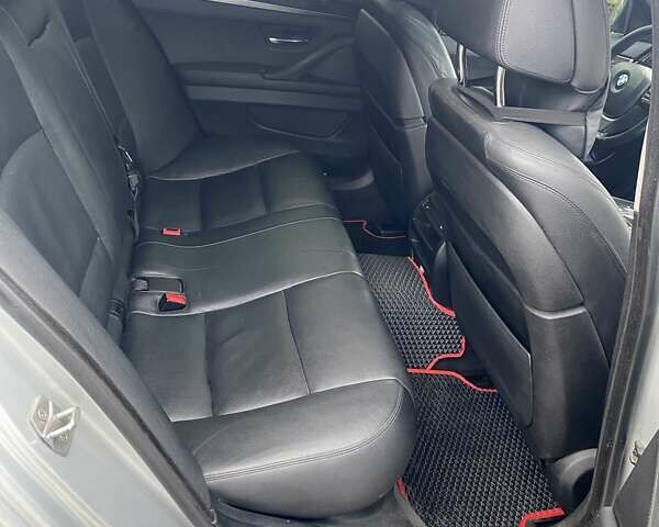 Сірий БМВ 5 Серія, об'ємом двигуна 2 л та пробігом 264 тис. км за 15000 $, фото 11 на Automoto.ua