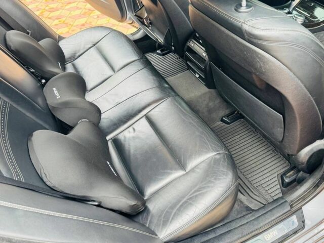 БМВ 5 Серія 2015 у Синельниковом на Automoto.ua Сірий БМВ 5 Серія, об'ємом двигуна 3 л та пробігом 243 тис. км за 15200 $, фото 20 на Automoto.ua