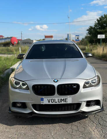 Серый БМВ 5 Серия, объемом двигателя 2.98 л и пробегом 129 тыс. км за 20500 $, фото 11 на Automoto.ua