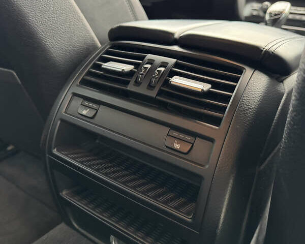 Сірий БМВ 5 Серія, об'ємом двигуна 3 л та пробігом 269 тис. км за 18900 $, фото 20 на Automoto.ua