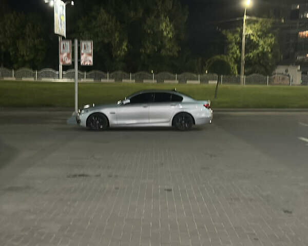 Сірий БМВ 5 Серія, об'ємом двигуна 2 л та пробігом 138 тис. км за 17100 $, фото 30 на Automoto.ua