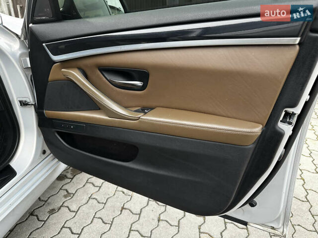 Серый БМВ 5 Серия, объемом двигателя 2.99 л и пробегом 253 тыс. км за 21500 $, фото 20 на Automoto.ua