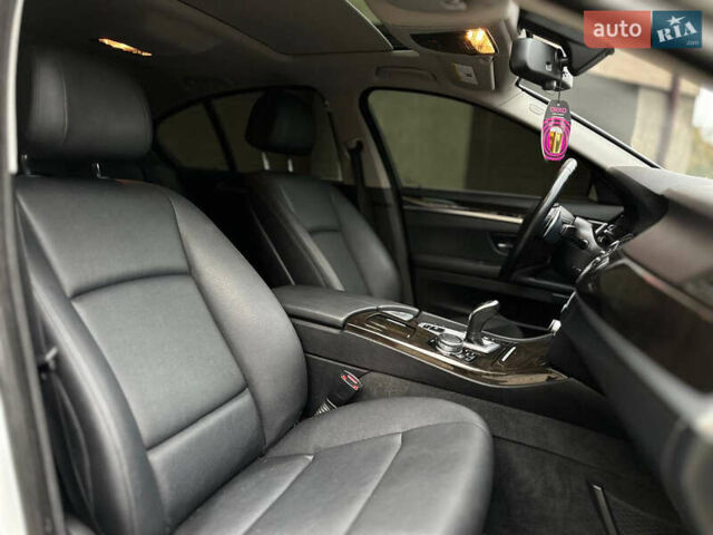 Сірий БМВ 5 Серія, об'ємом двигуна 2 л та пробігом 228 тис. км за 15999 $, фото 28 на Automoto.ua