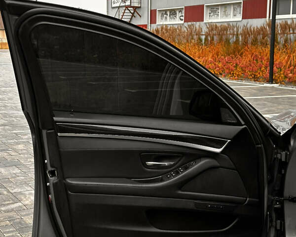 Серый БМВ 5 Серия, объемом двигателя 2 л и пробегом 365 тыс. км за 14350 $, фото 42 на Automoto.ua