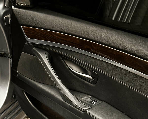 Серый БМВ 5 Серия, объемом двигателя 2 л и пробегом 365 тыс. км за 14350 $, фото 59 на Automoto.ua