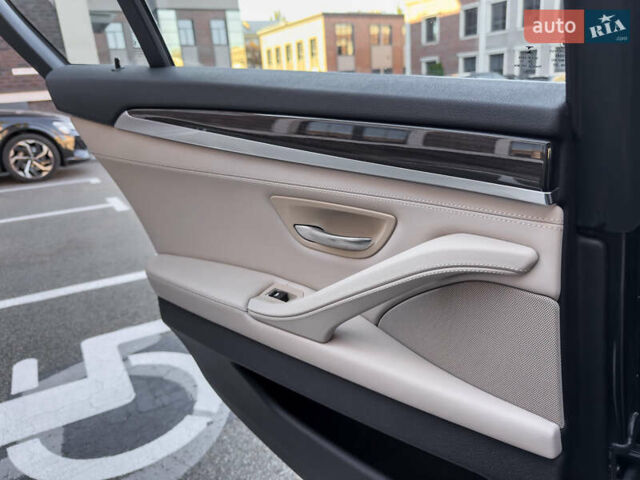 Серый БМВ 5 Серия, объемом двигателя 3 л и пробегом 101 тыс. км за 23400 $, фото 43 на Automoto.ua