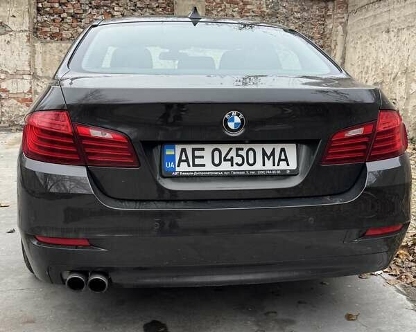 Серый БМВ 5 Серия, объемом двигателя 2 л и пробегом 88 тыс. км за 20000 $, фото 4 на Automoto.ua