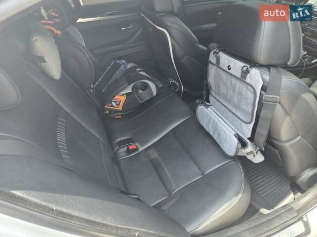 Сірий БМВ 5 Серія, об'ємом двигуна 3 л та пробігом 298 тис. км за 22500 $, фото 31 на Automoto.ua