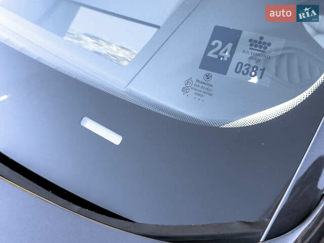 Серый БМВ 5 Серия, объемом двигателя 3 л и пробегом 101 тыс. км за 23400 $, фото 14 на Automoto.ua