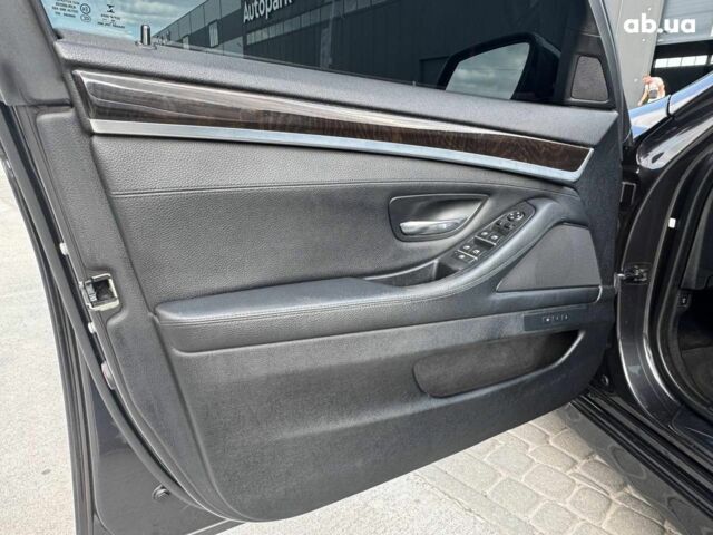 Серый БМВ 5 Серия, объемом двигателя 2 л и пробегом 139 тыс. км за 17990 $, фото 15 на Automoto.ua