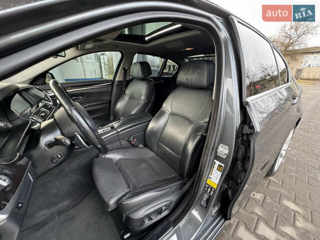 Сірий БМВ 5 Серія, об'ємом двигуна 3 л та пробігом 273 тис. км за 17500 $, фото 17 на Automoto.ua