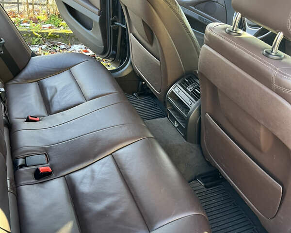 Сірий БМВ 5 Серія, об'ємом двигуна 3 л та пробігом 139 тис. км за 20500 $, фото 10 на Automoto.ua