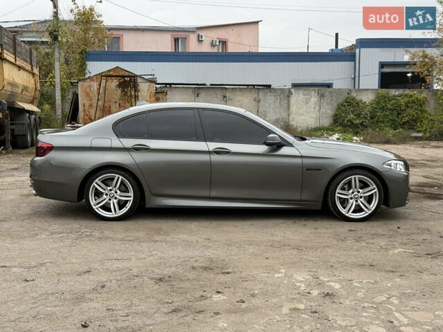 Серый БМВ 5 Серия, объемом двигателя 2.98 л и пробегом 157 тыс. км за 18900 $, фото 6 на Automoto.ua