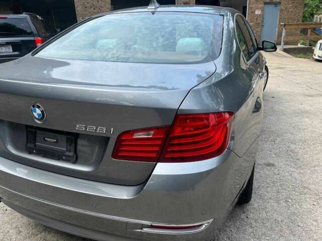 Сірий БМВ 5 Серія, об'ємом двигуна 2 л та пробігом 137 тис. км за 10500 $, фото 3 на Automoto.ua