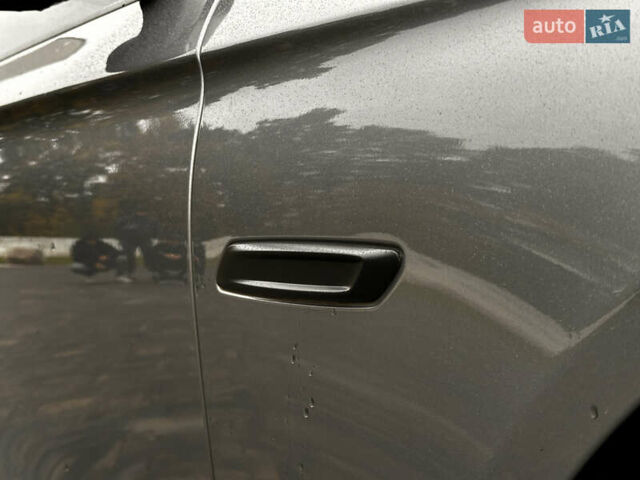 Серый БМВ 5 Серия, объемом двигателя 2 л и пробегом 365 тыс. км за 14350 $, фото 37 на Automoto.ua