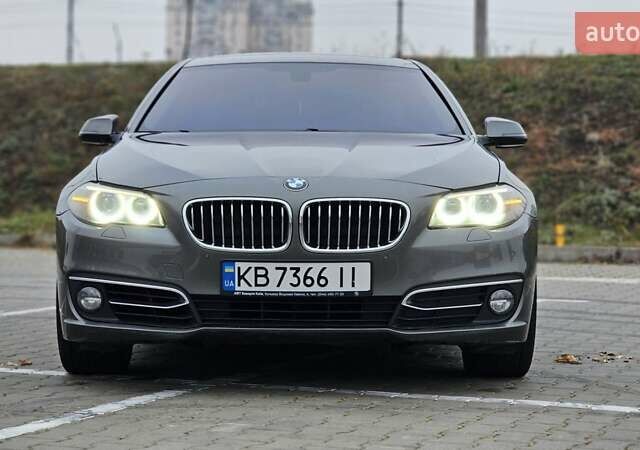 Сірий БМВ 5 Серія, об'ємом двигуна 3 л та пробігом 122 тис. км за 18100 $, фото 2 на Automoto.ua