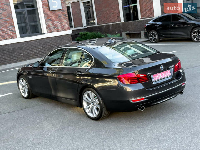 Серый БМВ 5 Серия, объемом двигателя 3 л и пробегом 101 тыс. км за 23400 $, фото 17 на Automoto.ua
