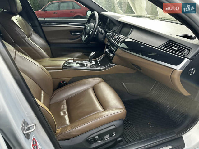 Серый БМВ 5 Серия, объемом двигателя 2.99 л и пробегом 253 тыс. км за 21500 $, фото 19 на Automoto.ua