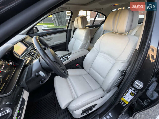 Серый БМВ 5 Серия, объемом двигателя 3 л и пробегом 101 тыс. км за 23400 $, фото 39 на Automoto.ua