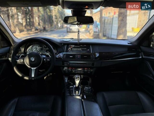 Серый БМВ 5 Серия, объемом двигателя 3 л и пробегом 183 тыс. км за 23550 $, фото 13 на Automoto.ua