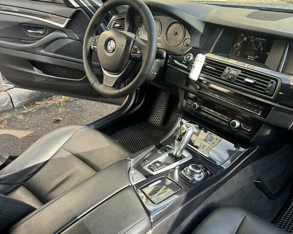Сірий БМВ 5 Серія, об'ємом двигуна 2 л та пробігом 236 тис. км за 18500 $, фото 10 на Automoto.ua