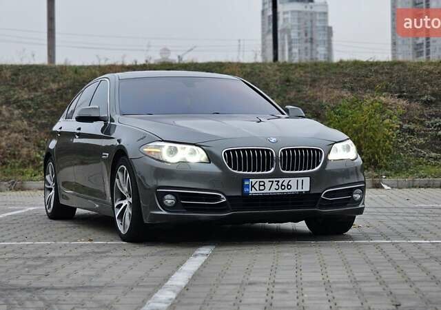 Сірий БМВ 5 Серія, об'ємом двигуна 3 л та пробігом 122 тис. км за 18100 $, фото 5 на Automoto.ua