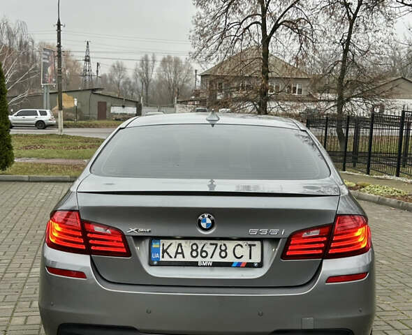 Серый БМВ 5 Серия, объемом двигателя 2.98 л и пробегом 101 тыс. км за 17750 $, фото 6 на Automoto.ua
