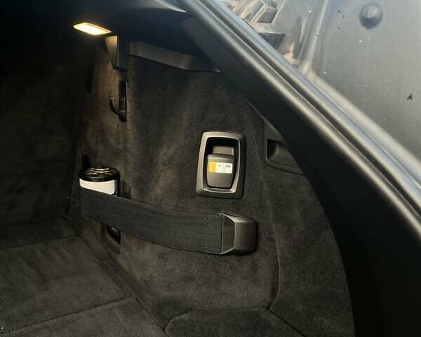 Сірий БМВ 5 Серія, об'ємом двигуна 2 л та пробігом 280 тис. км за 20500 $, фото 70 на Automoto.ua