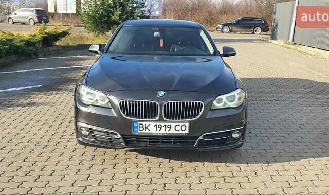 Серый БМВ 5 Серия, объемом двигателя 2 л и пробегом 229 тыс. км за 16999 $, фото 9 на Automoto.ua