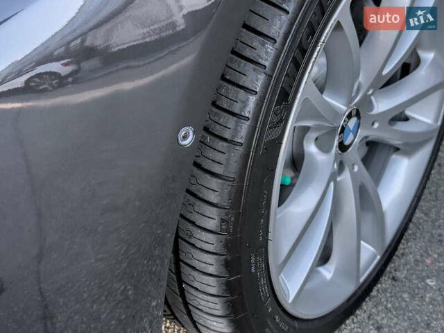 Серый БМВ 5 Серия, объемом двигателя 3 л и пробегом 101 тыс. км за 23400 $, фото 10 на Automoto.ua