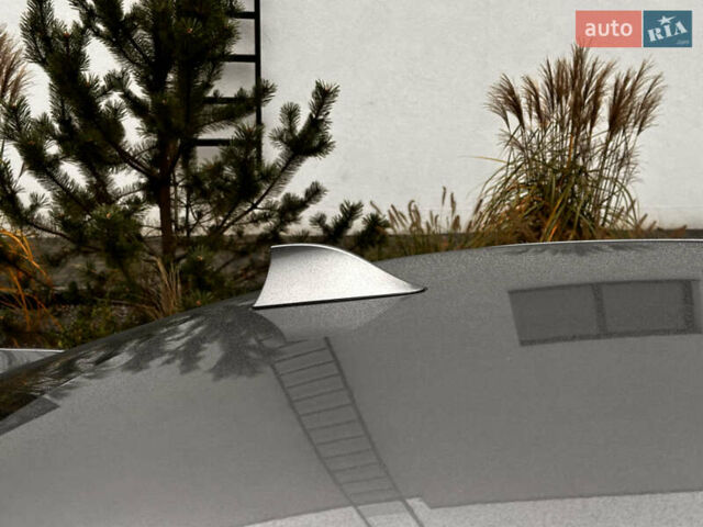 Серый БМВ 5 Серия, объемом двигателя 2 л и пробегом 365 тыс. км за 14350 $, фото 39 на Automoto.ua