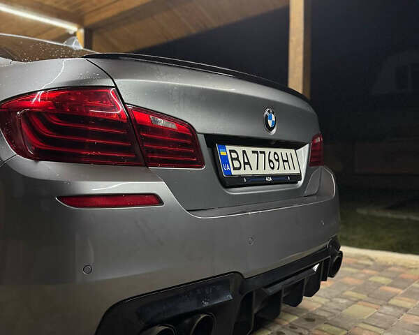Сірий БМВ 5 Серія, об'ємом двигуна 2.98 л та пробігом 198 тис. км за 22500 $, фото 16 на Automoto.ua