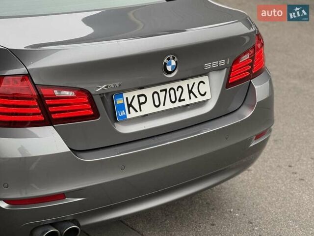 Серый БМВ 5 Серия, объемом двигателя 2 л и пробегом 61 тыс. км за 19999 $, фото 12 на Automoto.ua