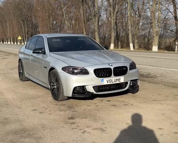 Серый БМВ 5 Серия, объемом двигателя 2.98 л и пробегом 129 тыс. км за 20500 $, фото 4 на Automoto.ua